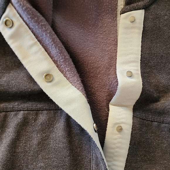 Lululemon SZ 8 Grey Yin To My Yang Cardigan Sweater Coat Jacket Athletic - Picture 3 of 8